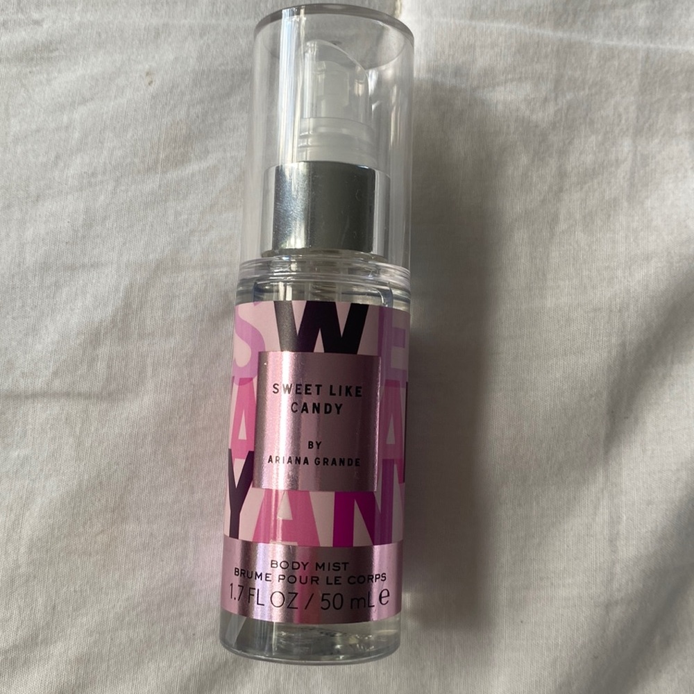Ariana Grande perfume sweet like candy